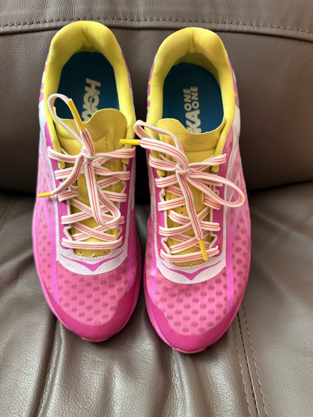 Hoka One One Yellow & Blue W Rocket Trainer